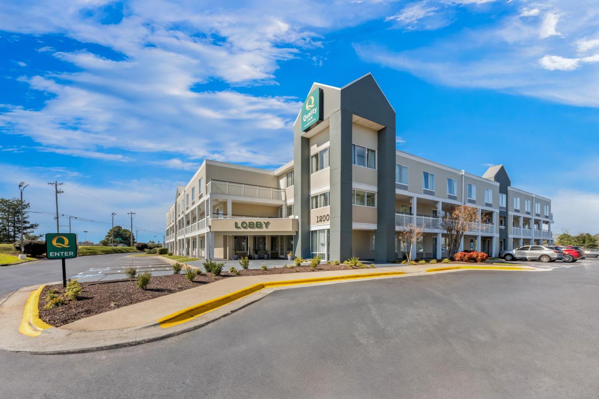Quality Inn Rocky Mount Exterior photo