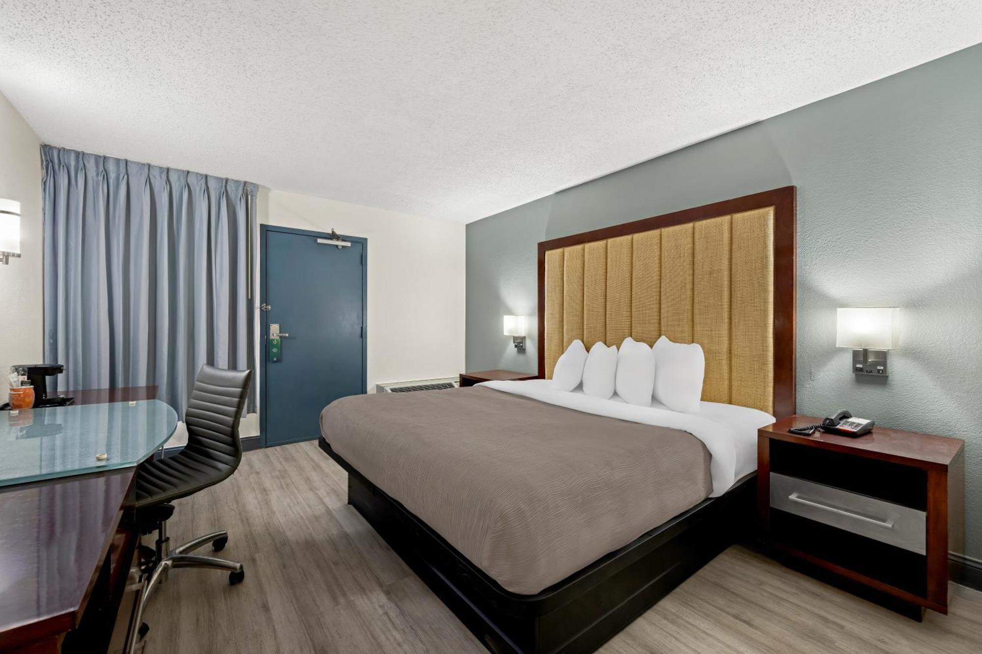 Quality Inn Rocky Mount Exterior photo
